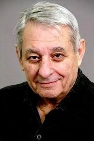 Henri Guybet a joué le rôle du chauffeur de Victor Pivert dans le film "Les aventures de Rabbi Jacob". Quelle est la bonne réponse ?