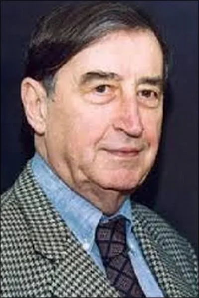 Pierre Vernier est son nom. Quelle est la bonne réponse ?