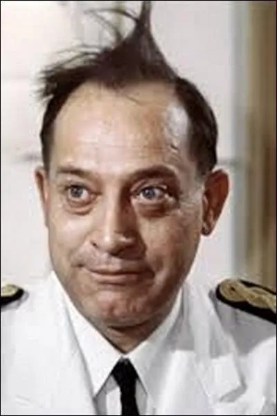 Dans le film "Le gendarme en balade" avec Louis de Funès, Paul Préboist joue le rôle de Fougasse. Quelle est la bonne réponse ?