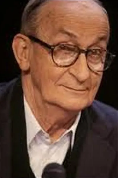 Philippe Castelli a joué avec Jean-Paul Belmondo dans le film "Le Guignolo", sorti en 1980. Quelle est la bonne réponse ?