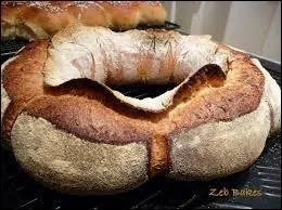 O ce pain couronne a-t-il lev ?
