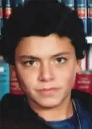 A quel âge a-t-il débuté le théâtre ?