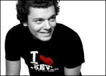 Par qui est-il repéré en 2009 ?