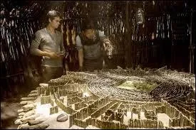 Comment s'appellent ceux qui vont dans le labyrinthe ?