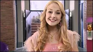 Ludmila est amoureuse de :