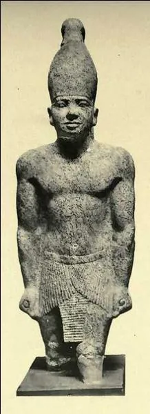 Qui est ce pharaon de la VIe dynastie, probablement assassiné par ses gardes du corps et la complicité de l'usurpateur Ouserkarê ?