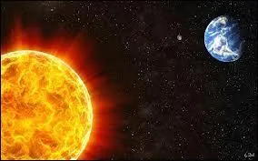 À combien de kilomètres se trouve le Soleil de chez nous dans le Système solaire ?