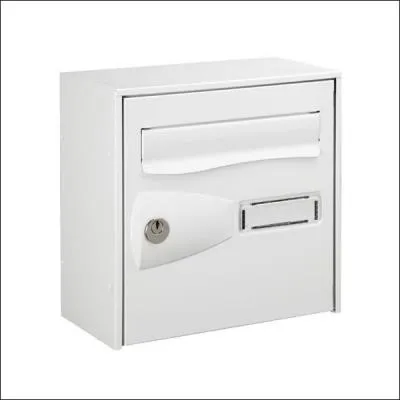 Bon on termine simple, alors quelle est celle-ci ?