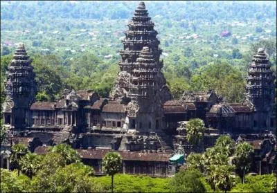 Dans quel pays d'Asie du Sud-Est se trouve le temple d'Angkor ?