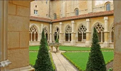 Dans quel département ne pourrez-vous pas aller directement sans devoir passer par un autre si vous êtes dans celui de la Dordogne ?