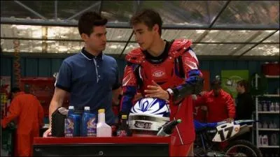 Qui est le voleur du studio, selon Andrés ?