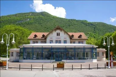 Quelle station thermale a l'eau la plus sulfurée d'Europe ?