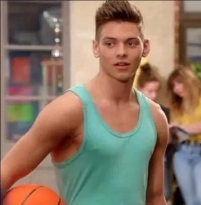 Dans quelle(s) série(s) joue-t-il ?