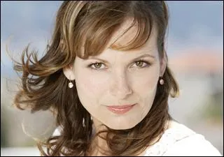 Comment se nomme le mari  de Blanche ?