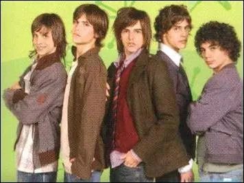 Comment s'appelle ce groupe ?