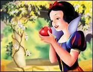 Laquelle de ces princesses est accompagnée des 7 nains ?