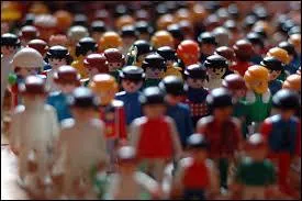 Combien de séries (donc de catalogues) les Playmobils® sortent-ils chaque année ?