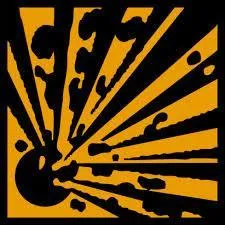 Que signale ce panneau de produits dangereux ?