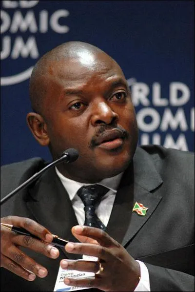 De quel pays est-il le prsident ?