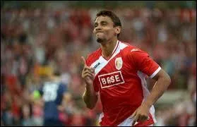 Qui est cet attaquant du Standard de Liège ?