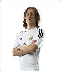 De quelle nationalité est Luka Modric ?