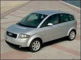 Cette dernière voiture porte le nom ...