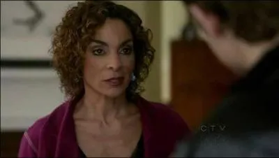 Sheila Bennett est :