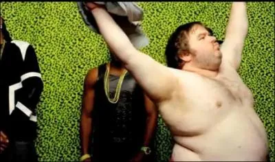 Snoop Dogg et Jason Derulo vont faire déchainer les déhanchés avec :