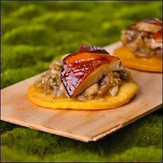 Bronzé, on m'appelle "tête-de-nègre".