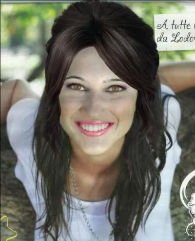 Comment s'appelle la meilleure amie de Violetta ?