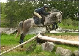 Qu'entend-on par obstacle contre-haut ?