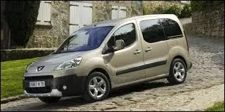 Ce dernier modèle porte le nom de ...