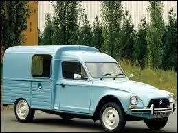 Cette ancienne fourgonnette porte le nom de ...