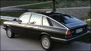 Quel est le nom de cette automobile ?