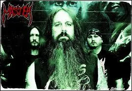 Master, formation originaire de Chicago, existe depuis 1983. Elle fait également partie des grands noms à l'origine du death metal. Le bassiste/chanteur est le géniteur de ce groupe. Quel est son nom ?