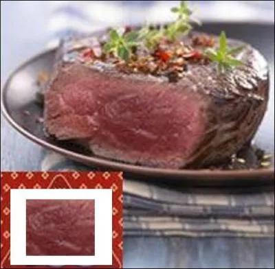 Les animaux ont été élevés à l'air libre, et l'herbe broutée leur donne une qualité de viande particulière. Laquelle ?