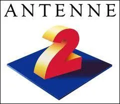 En quelle année la chaîne Antenne 2 est-elle devenue France 2 ?