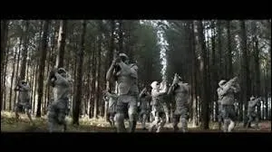 Dans quel district les rebelles détruisent-ils un barrage ?