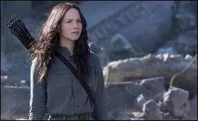 Que trouve-t-elle chez elle ?