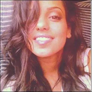 Avant d'arriver en France où Tal habitait-elle ?