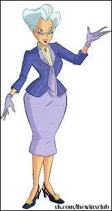 C'est la directrice de l'école des Winx. Elle est très gentille et Bloom l'adore et l'apprécie. Elle tient le coup malgré son âge. Elle a des pouvoirs puissants et géniaux. Qui est-ce ?
