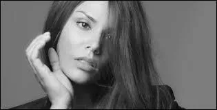 O&ugrave; est-elle n&eacute;e ?