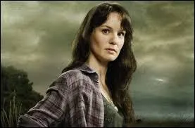 Lori hésite à dire quelque chose, mais quoi ?