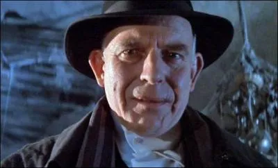 C'est une connaissance de Cruella. Qui est-ce ?