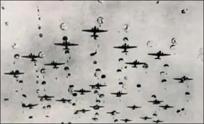 Durant ce débarquement, des parachutistes sont descendus sur le territoire français, dans quelle ville un homme est-il resté accrocher à l'église ?