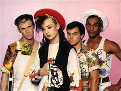 Quel est le nom de ce groupe ?