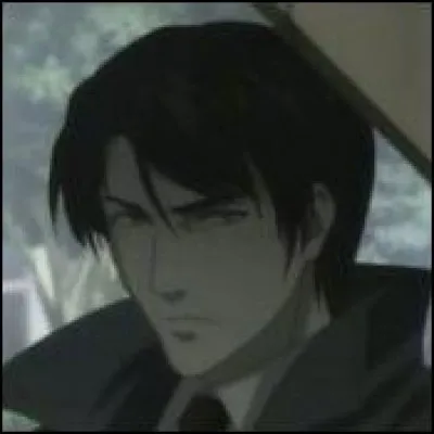 Comment le fiancé de Naomi s'appelle-t-il ?