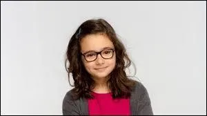 Comment s'appelle cette petite fille ?