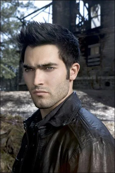 Qui sont les soeurs de Derek ?