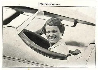 Décédée le 30 novembre 1934, quelle est cette aviatrice qui est morte aux commandes d'un avion ?